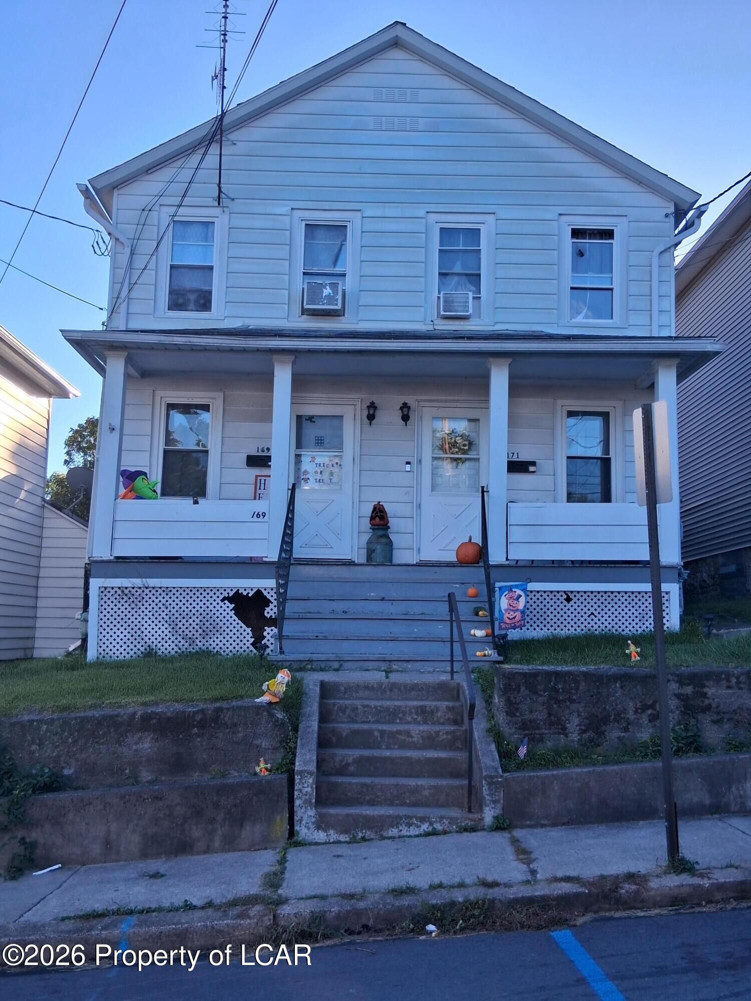 Property Photo: 169 - 171 Nottingham Street PA 18651