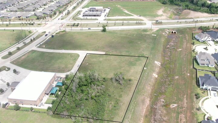 Property Photo:  1623 Waters Lake Boulevard  TX 77459 
