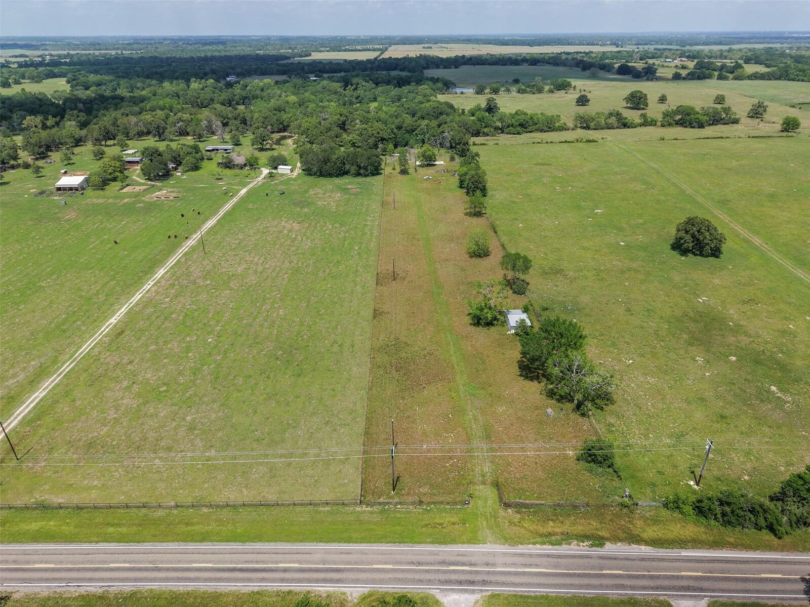 Property Photo: 37880 Farm Market 1736 Road TX 77445