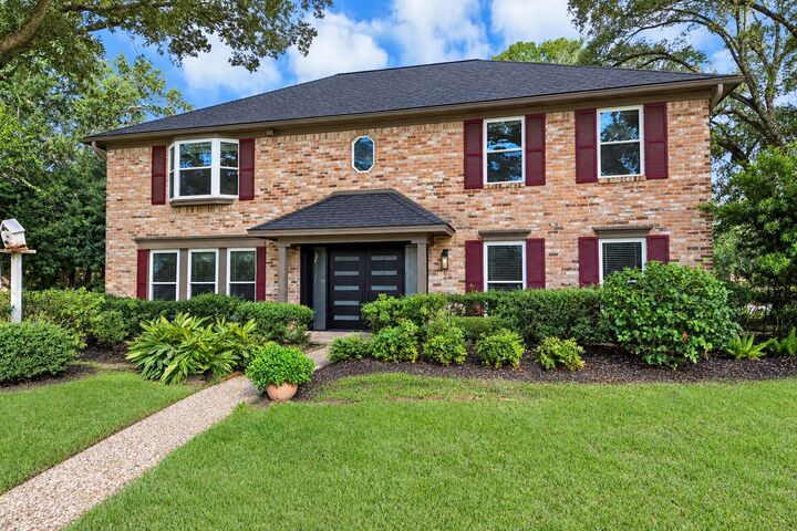 Property Photo: 5302 Boyce Springs Drive TX 77066