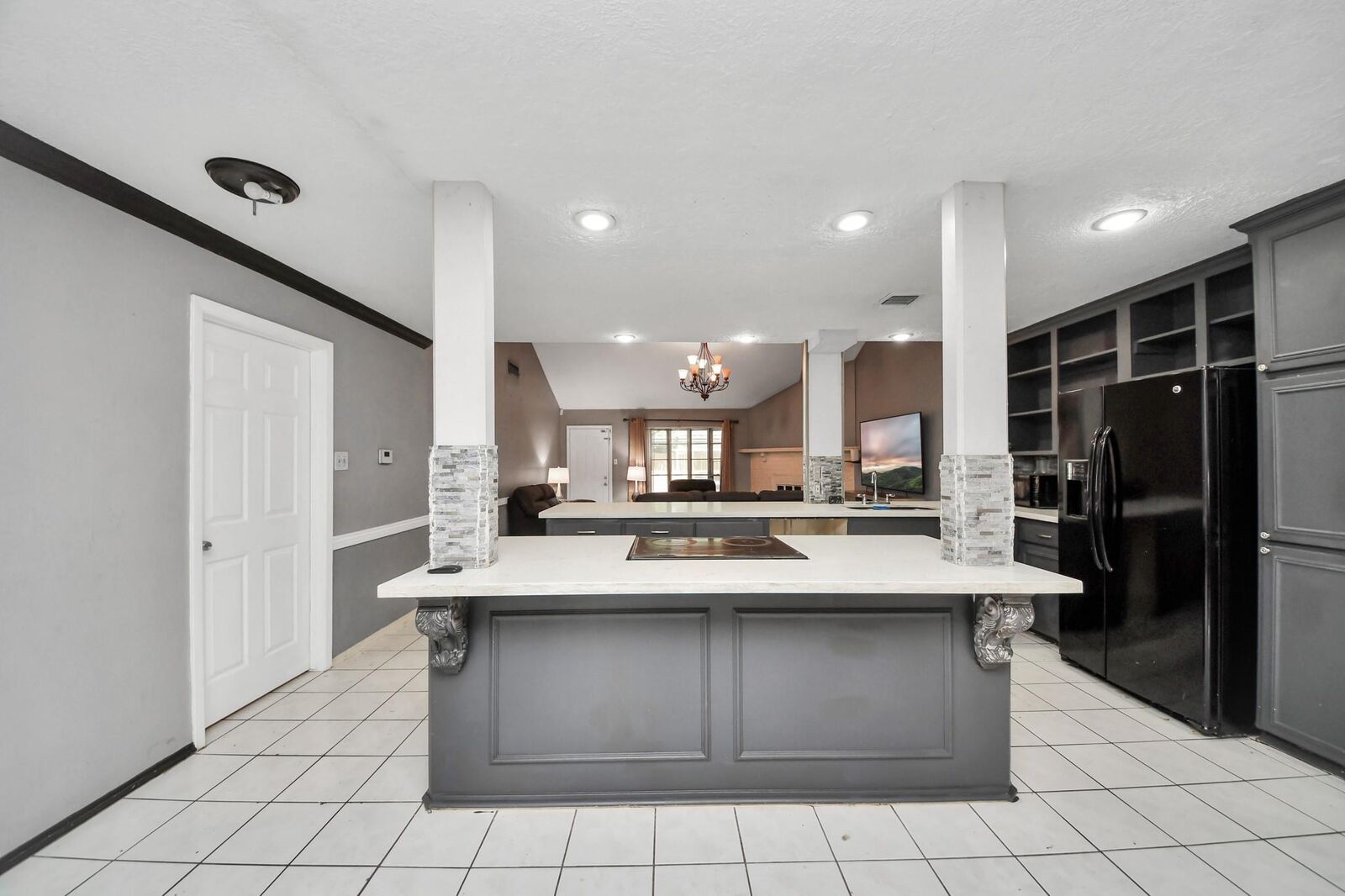 Property Photo:  15103 Weil Place  TX 77060 
