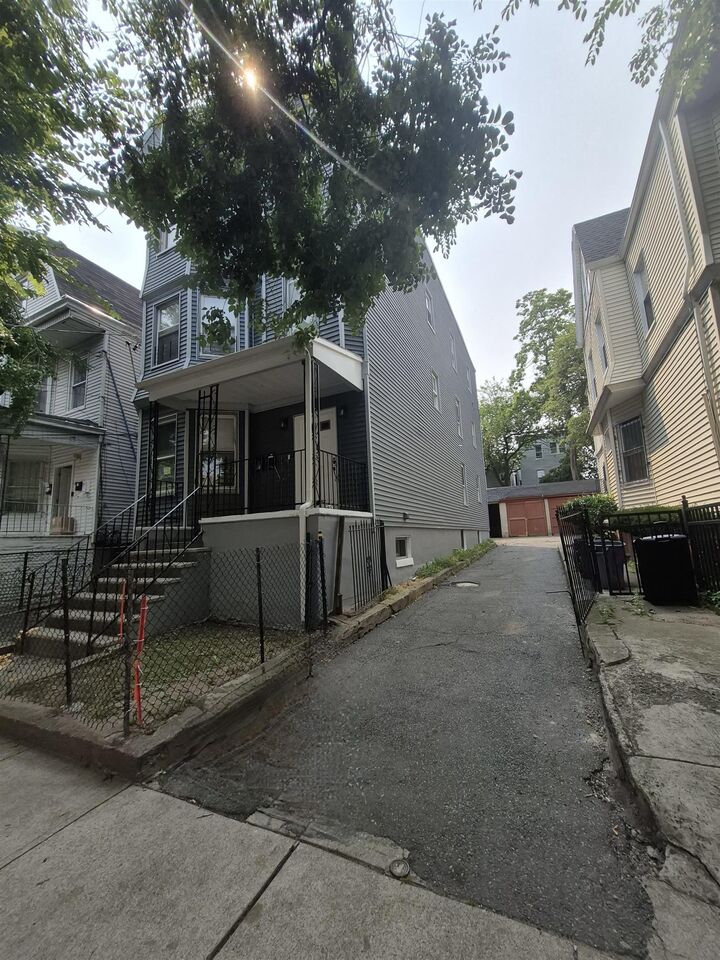 Property Photo:  63 S 7th St  NJ 07107 