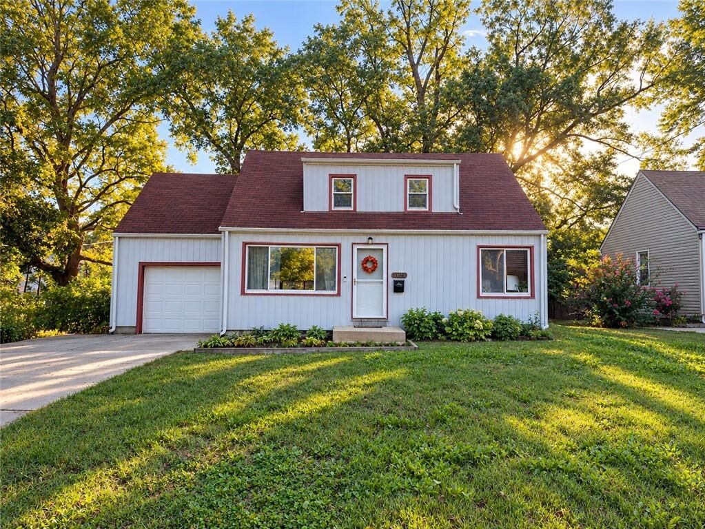 Property Photo: 6739 Floyd Street KS 66204