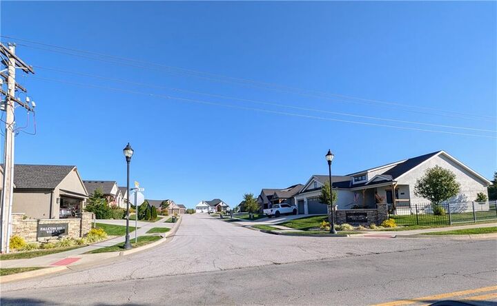 Property Photo: 1810 Falcon Court MO 64060