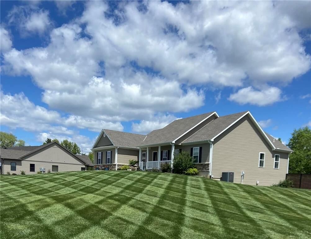 Property Photo: 17265 Cortona Drive MO 64505