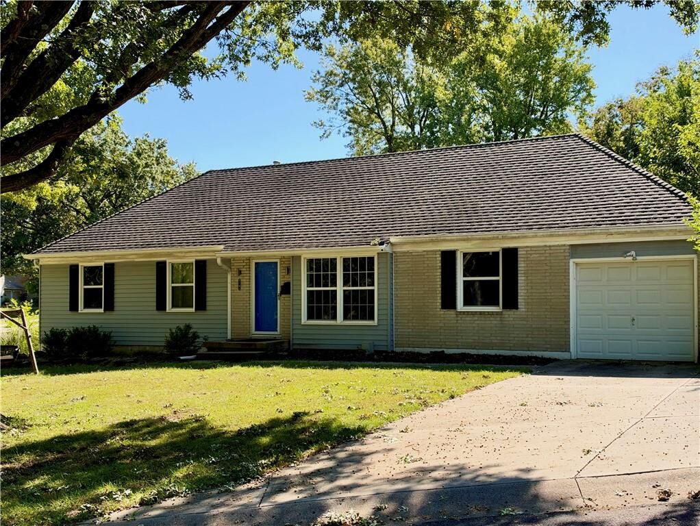 Property Photo:  9702 Eby Street  KS 66212 