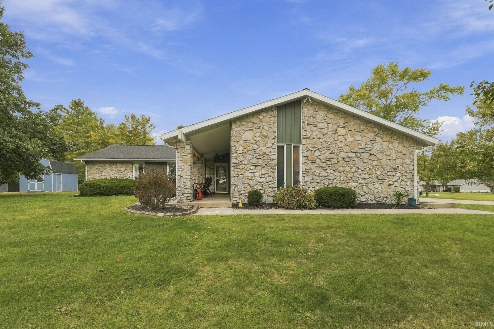 Property Photo: 8301 N Santa Barbara Drive IN 47303