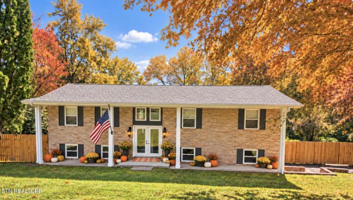 Property Photo:  1221 Laurel Rd  TN 37716 