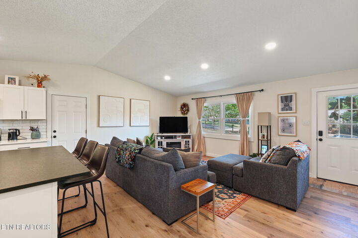 Property Photo:  5812 NW Rockwood Lane  TN 37921 