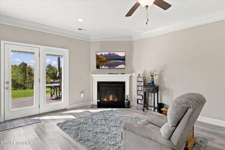 Property Photo:  605 Broadberry Ave  TN 37830 