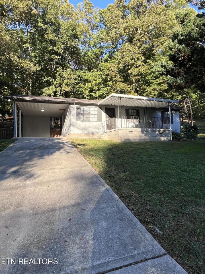 Property Photo: 155 Delozier Lane TN 37854