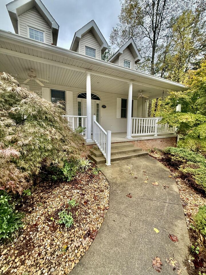 Property Photo: 110 Robin Hood Drive KY 40351
