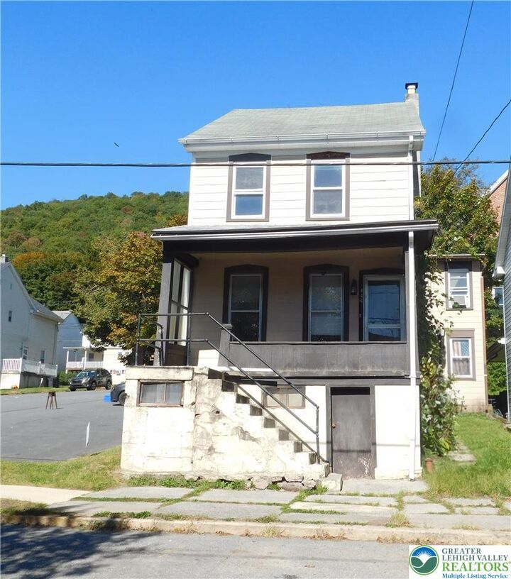 Property Photo: 446 South Avenue PA 18229