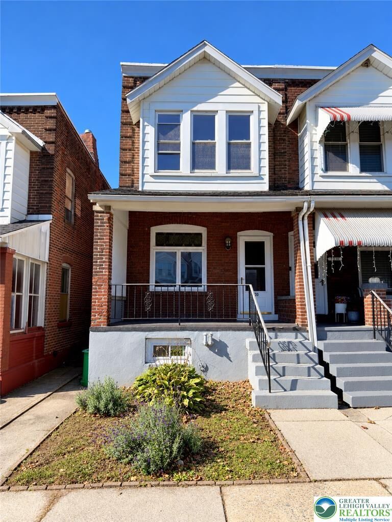Property Photo:  1120 S 10th Street  PA 18103 