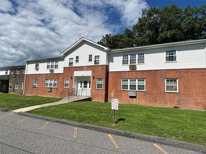 Property Photo: 50 Cromwell Terrace 6 NY 12553