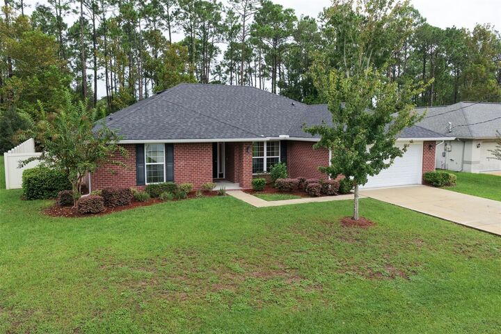Property Photo:  9 Barrister Lane  FL 32137 