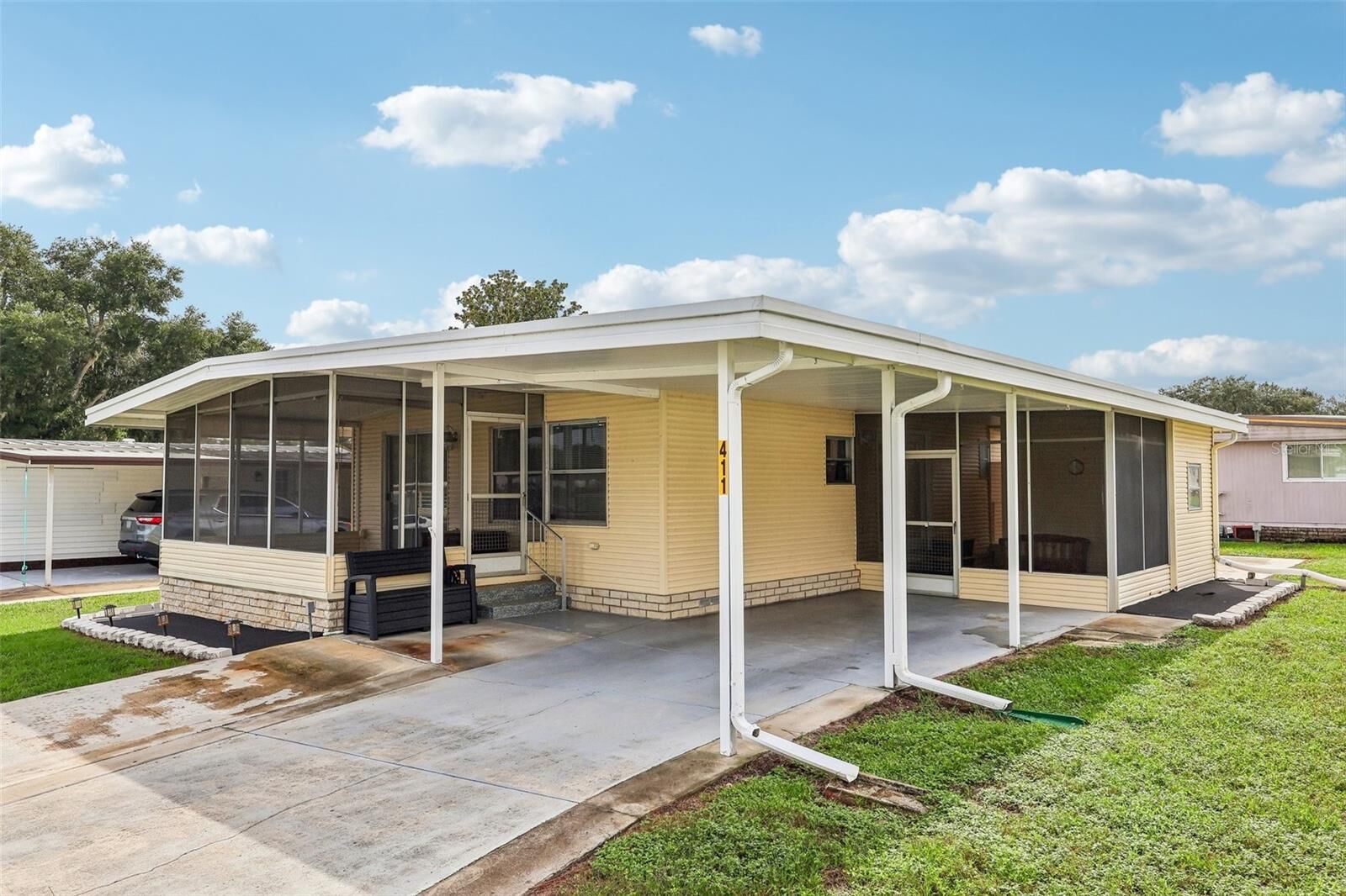 Property Photo:  411 Palo Verde Drive  FL 34748 