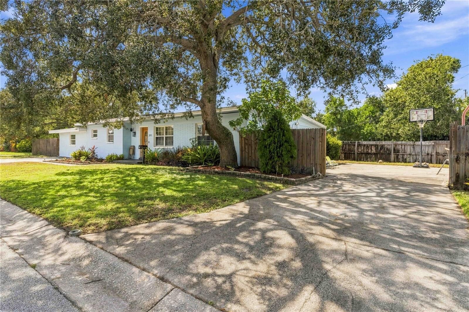 Property Photo:  801 51st Avenue S  FL 33705 