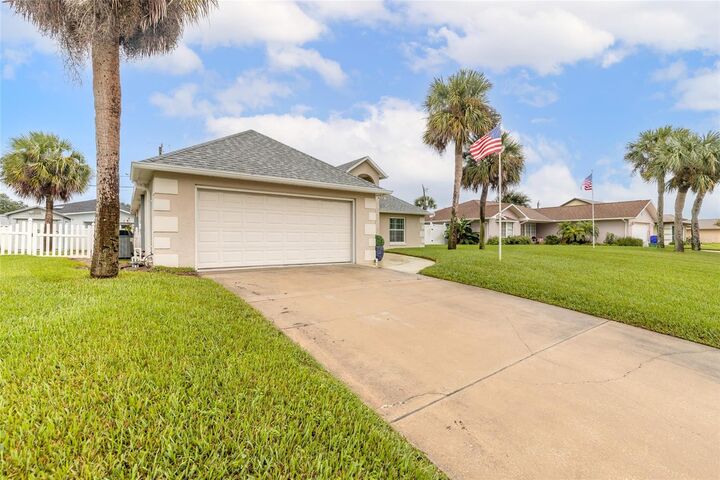 Property Photo:  9 Sea Gull Drive  FL 32176 