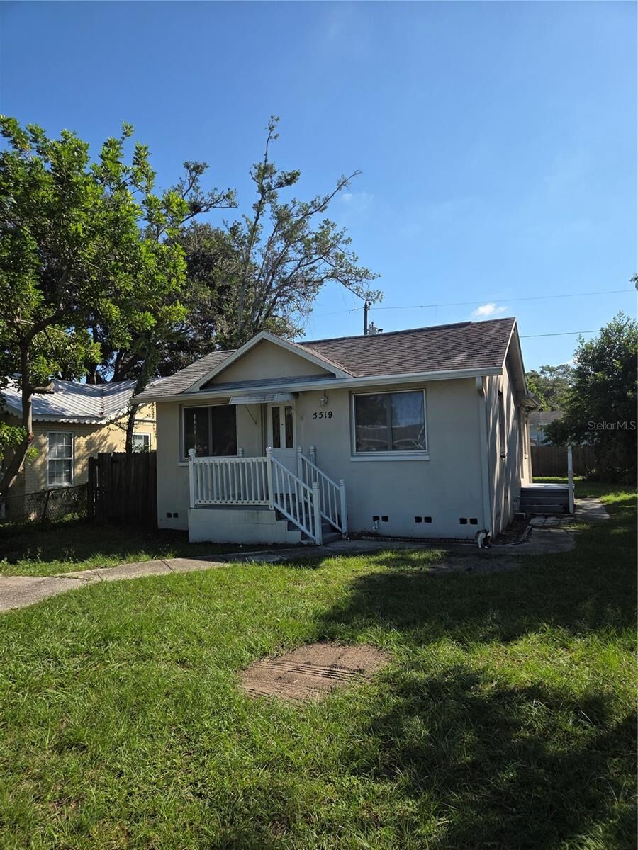 Property Photo: 5519 43rd Street N FL 33714