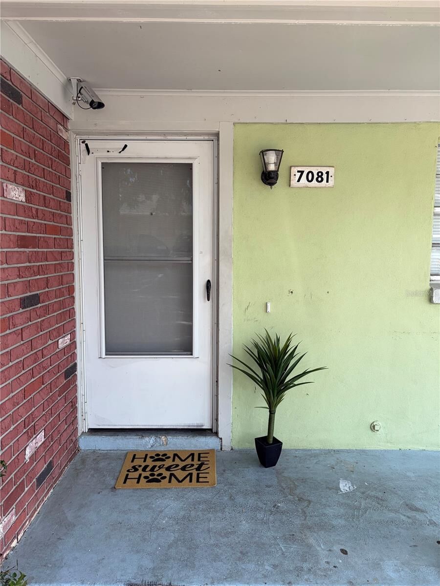 Property Photo:  7081 Balboa Drive 7081  FL 32818 