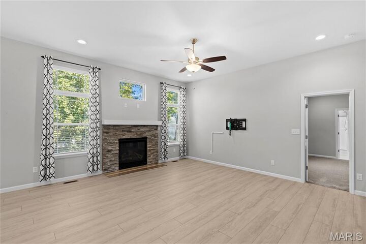 Property Photo: 415 Knothole Lane MO 63385
