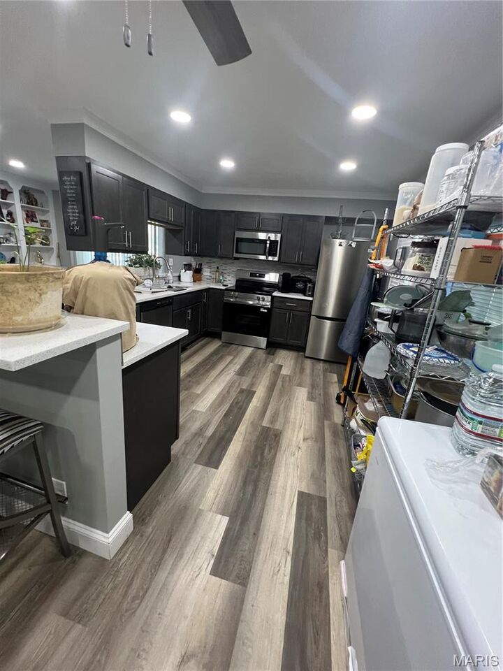 Property Photo: 6 Fairway Court MO 63033