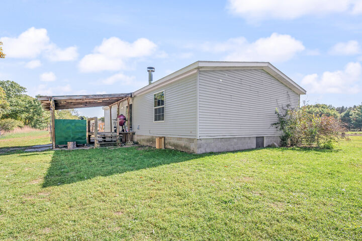 Property Photo: 6674 E 48th Street MI 49623