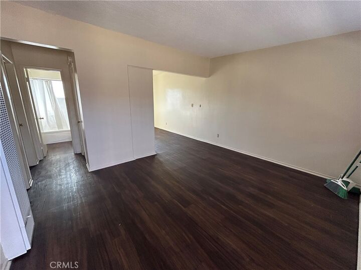 Property Photo:  325 W Carson Street 9  CA 90745 