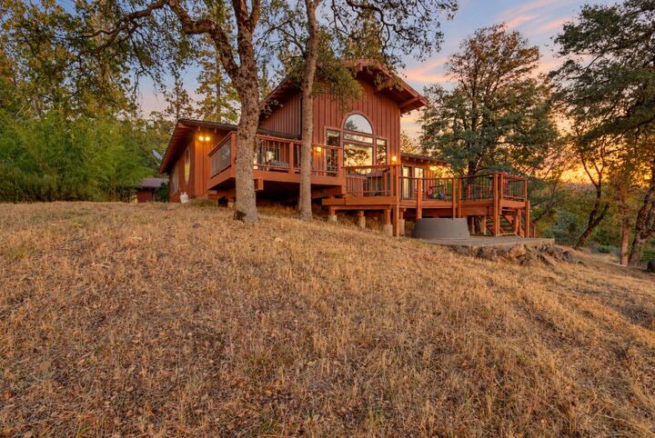 Property Photo: 19299 Lake City Road CA 95959