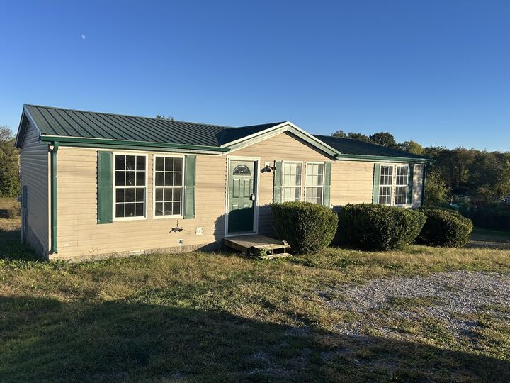 Property Photo:  788 Denning Ford Rd  TN 37148 