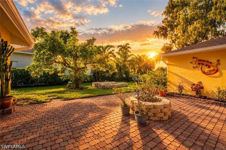 Property Photo: 275 Lambton Lane FL 34104