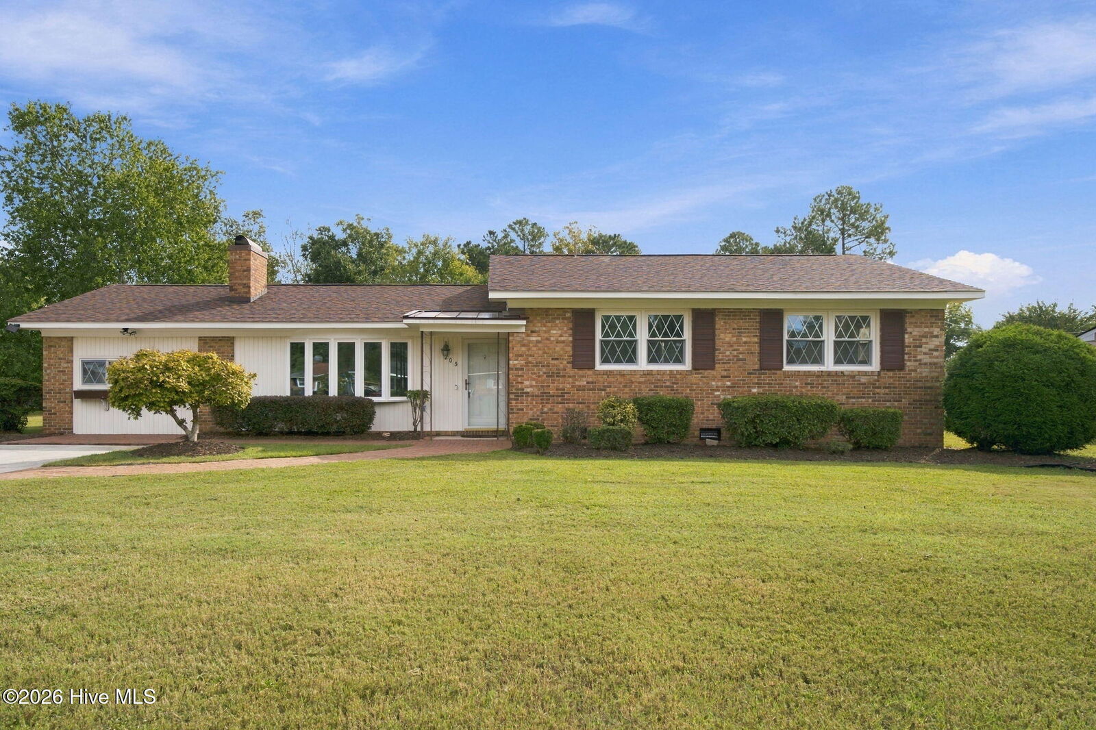 Property Photo:  205 Brookfield Drive  NC 28405 