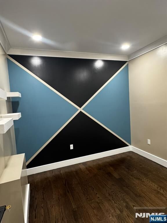 Property Photo:  62 Cortlandt Street 1st Fl  NJ 07109 