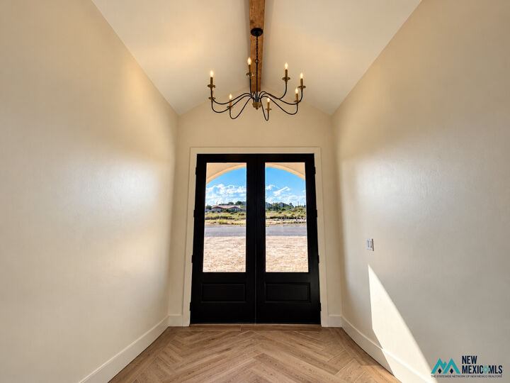 Property Photo: 2012 Indigo Dr NM 88210