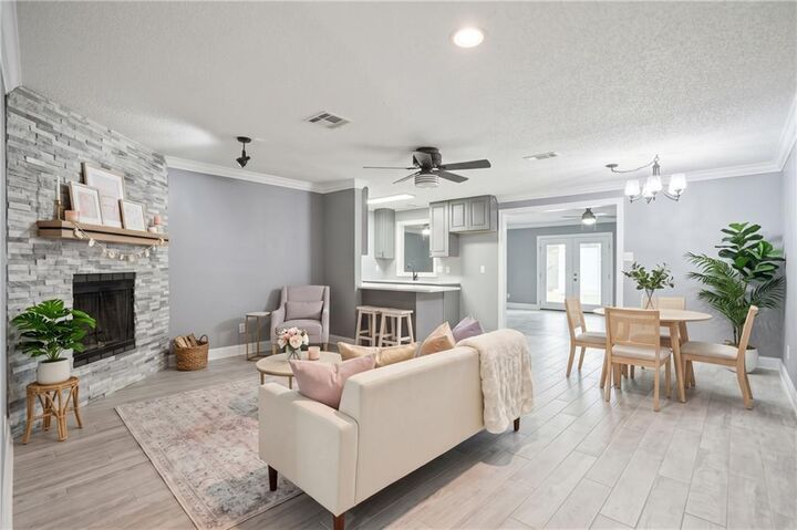 Property Photo:  323 River Point Drive  LA 70047 