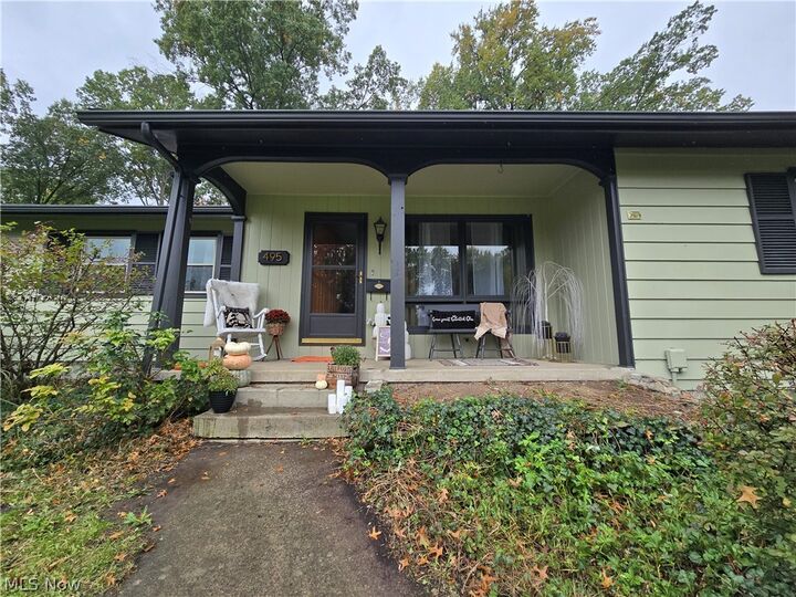 Property Photo: 495 Catherine Street OH 44505