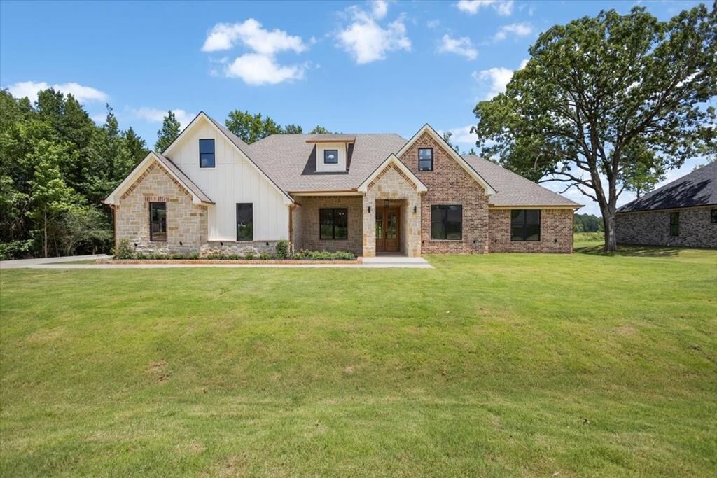 Property Photo:  13920 Cedar Hill  TX 75704 