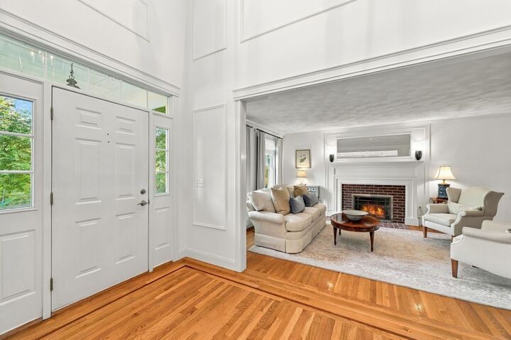 Property Photo:  37 Chestnut Street  MA 01845 