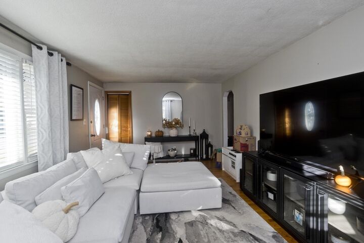 Property Photo: 68 Gatewood Rd MA 01119