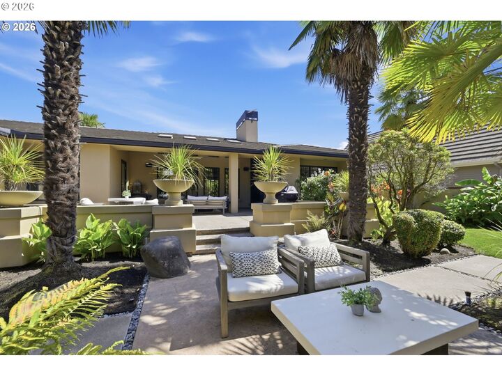 Property Photo:  3222 Riverplace Dr  OR 97401 