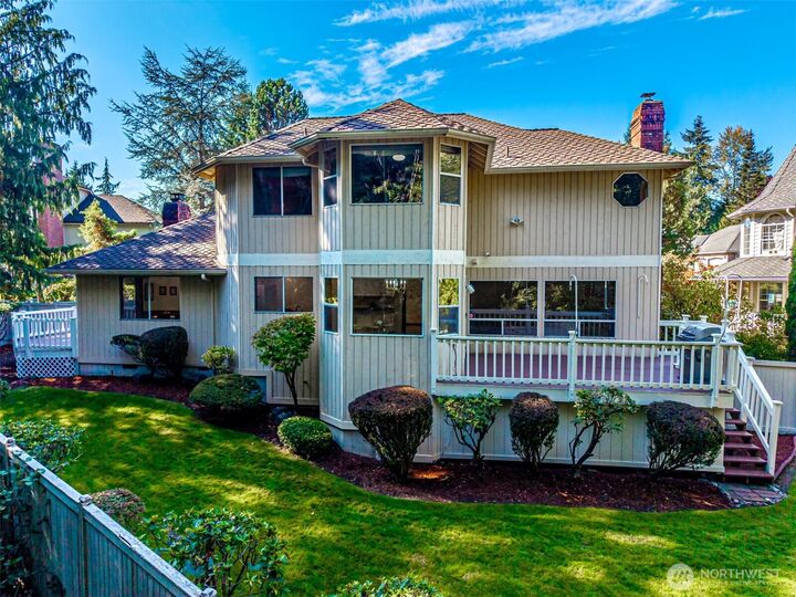 Property Photo: 209 SW 331st Place WA 98023