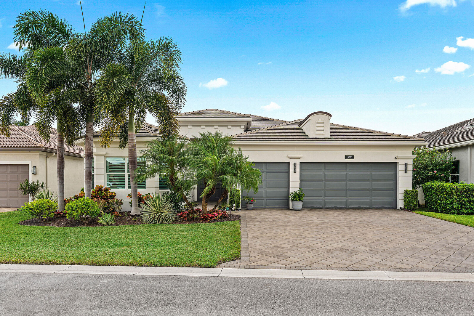 Property Photo: 8223 Majestic Mountain Drive FL 33473