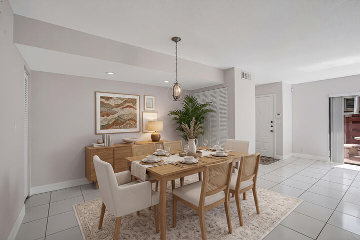 Property Photo:  3015 Oaktree Lane Unit 277  FL 33021 