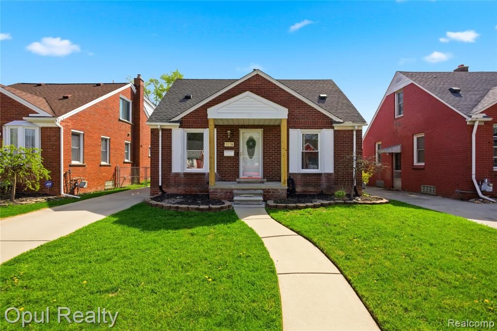 Property Photo:  1619 18th Street  MI 48192 
