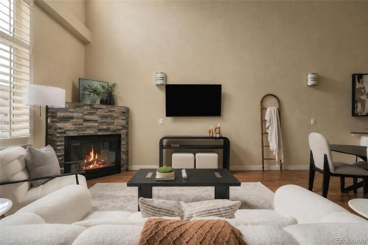 Property Photo:  190 Roslyn Street 1308  CO 80230 