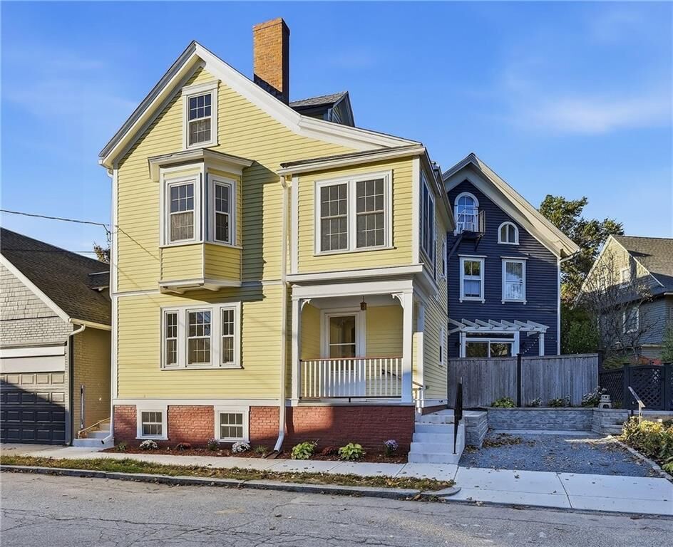 Property Photo:  20 Nisbet Street  RI 02906 
