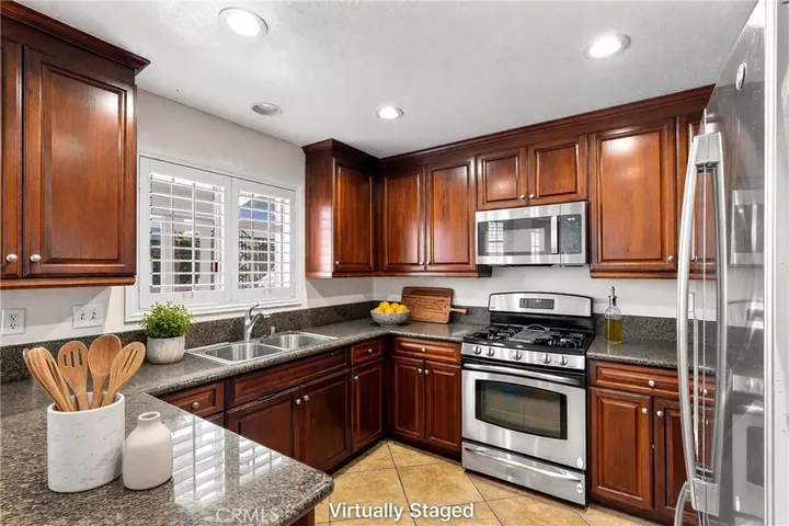 Property Photo:  23412 Pacific Park 10F  CA 92656 