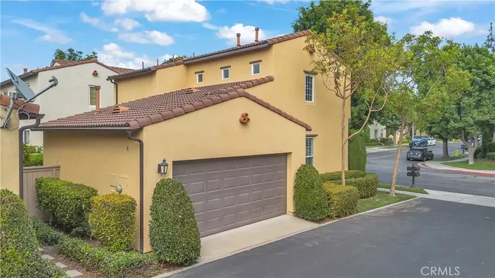 Property Photo: 101 Waterman 153 CA 92602