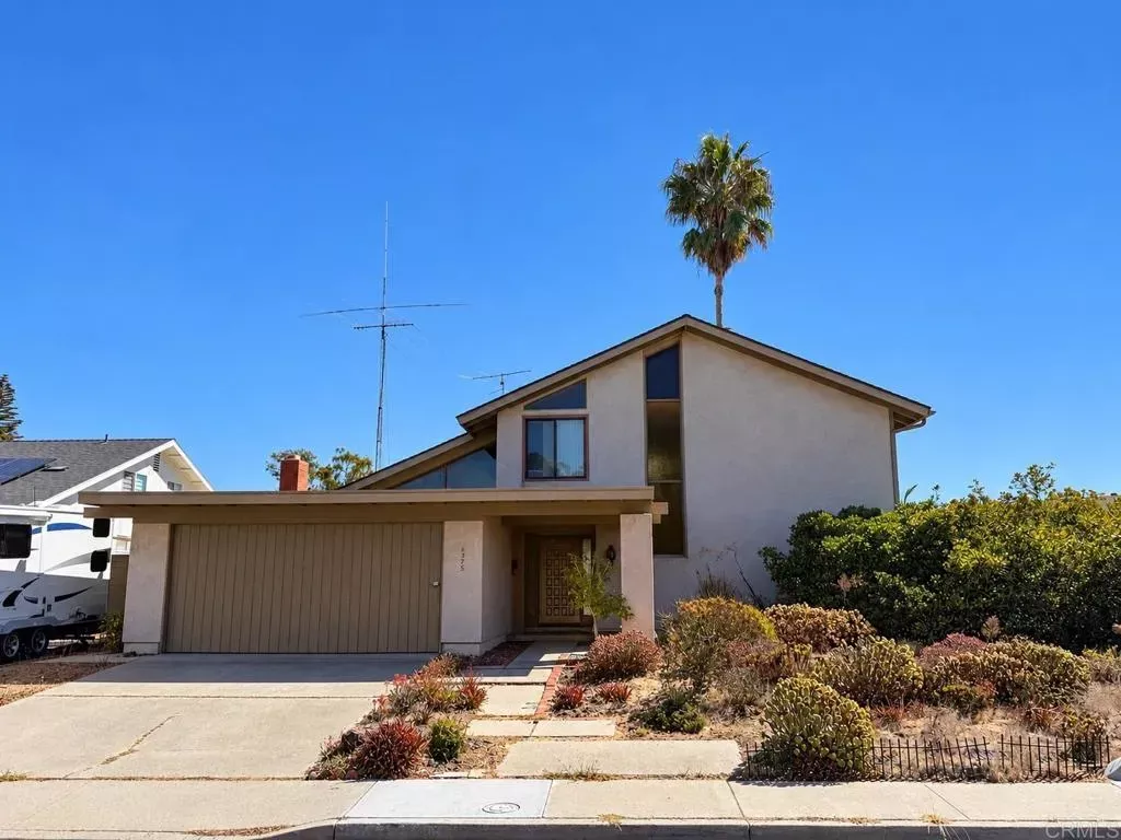 Property Photo:  6375 Farley Drive  CA 92122 